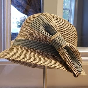 Something Special LA women 100% paper hat